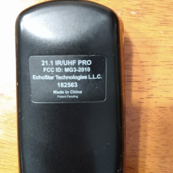 Dish Remote 21.1 IR/UHF Pro - Picture 3 of 5